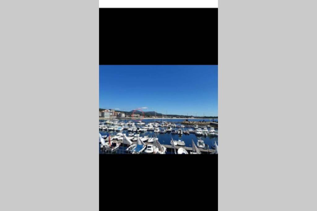 Apartamento En Ribeira A Pie De Playa Extérieur photo
